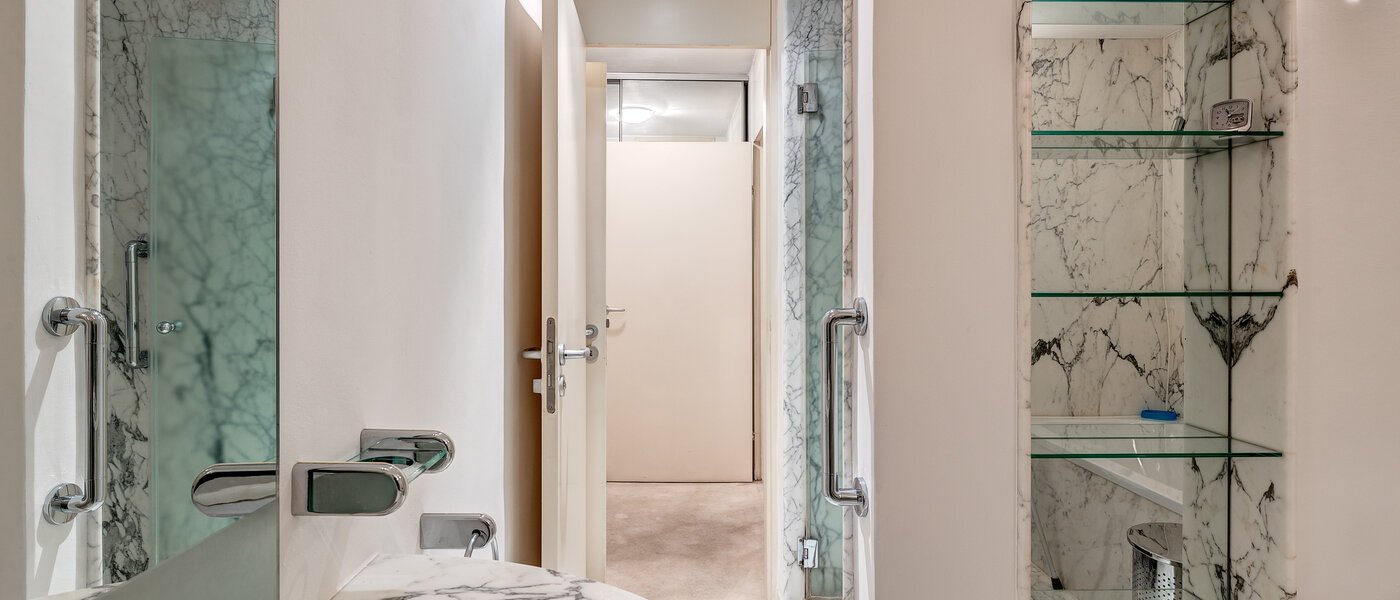 apartment München Schwabing-West (rund um den Bonner Platz) 02 bathroom 13286