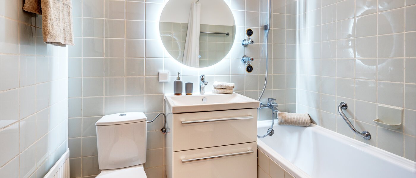 apartment München Au-Haidhausen 01 bathroom 13287