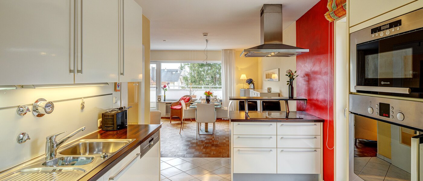 roof terrace apartment München Moosach 01 kitchen 13292