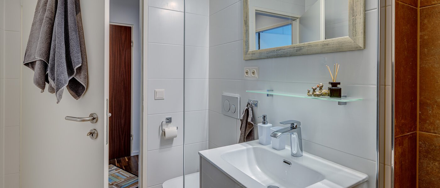apartment München Laim 02 bathroom 13295