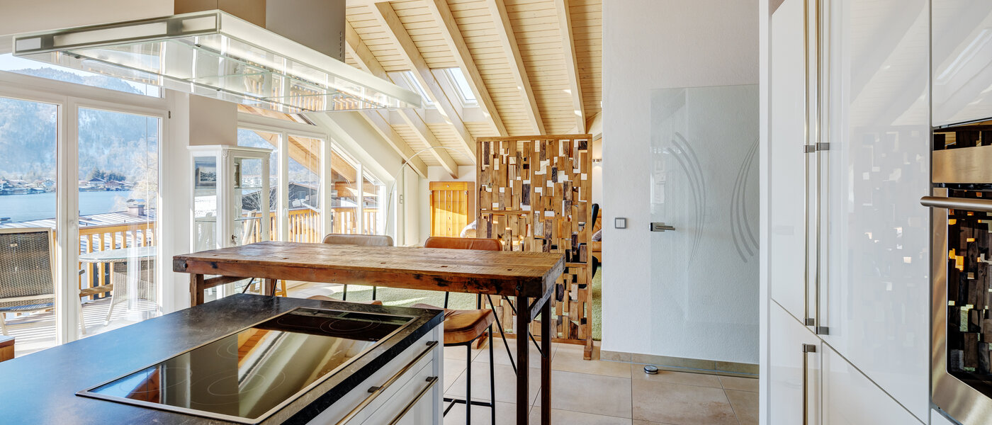 attic apartment Tegernsee 04 kitchen 13299