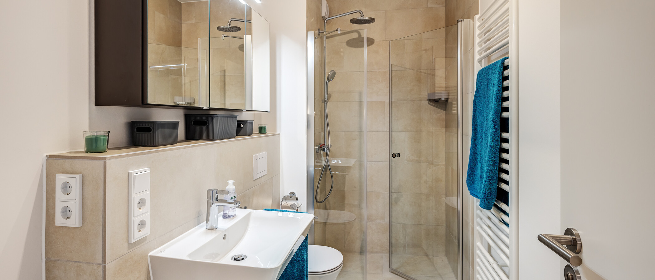 apartment München Lochhausen 01 bathroom 13304