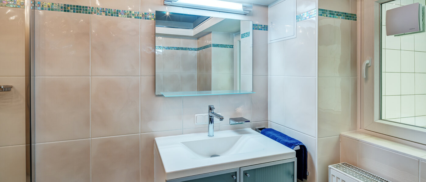 townhouse München Obersendling 02 2. bathroom 13312