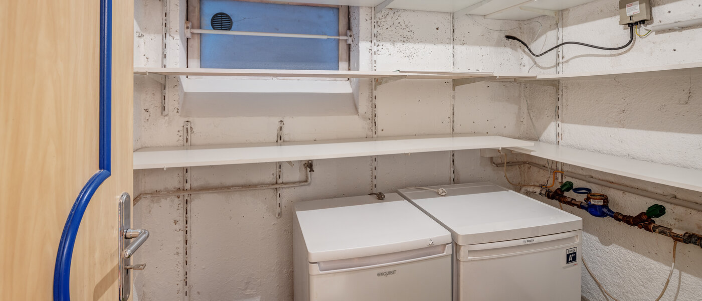 townhouse München Obersendling 03 utility room 13312