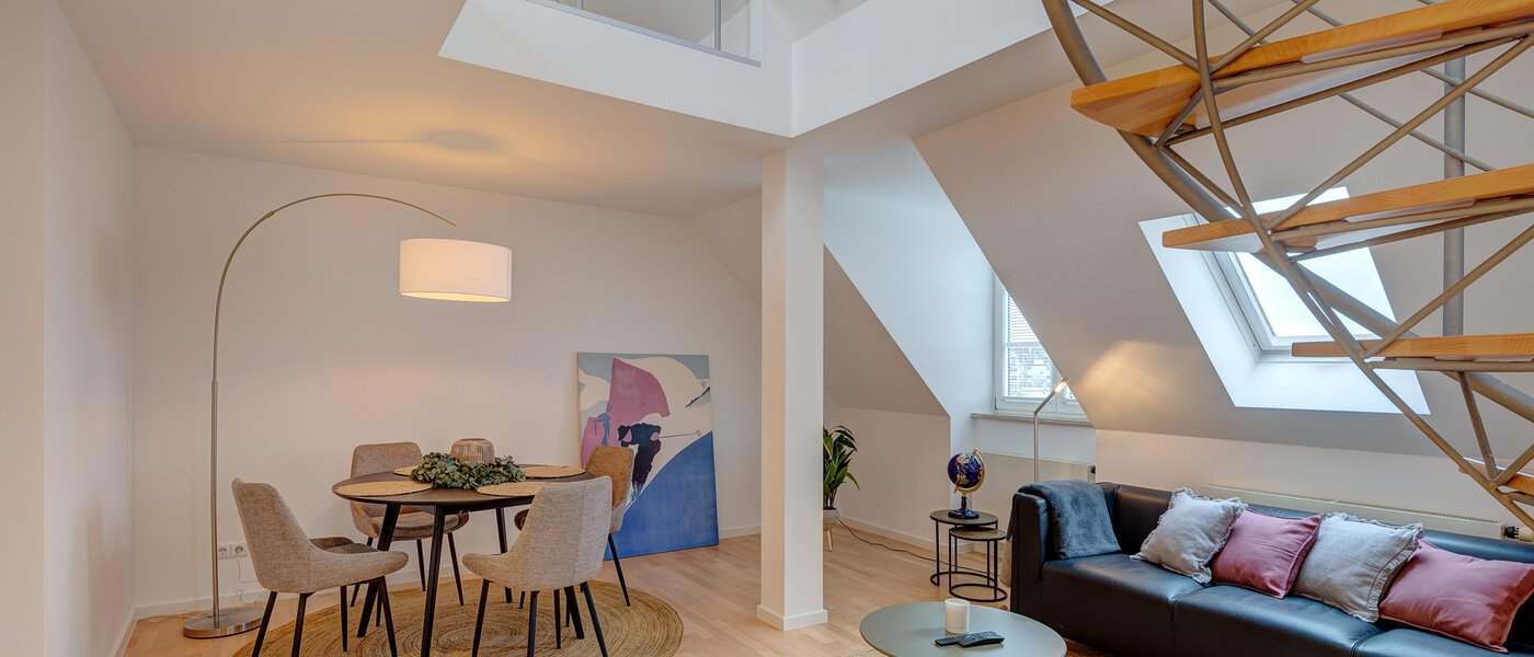 maisonette-gallery apartment München Maxvorstadt 01 living area 13317