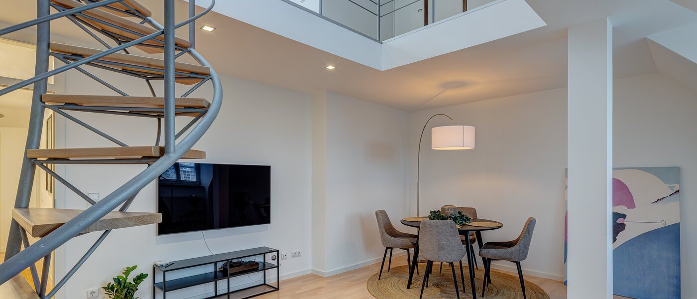 maisonette-gallery apartment München Maxvorstadt 05 living area 13317