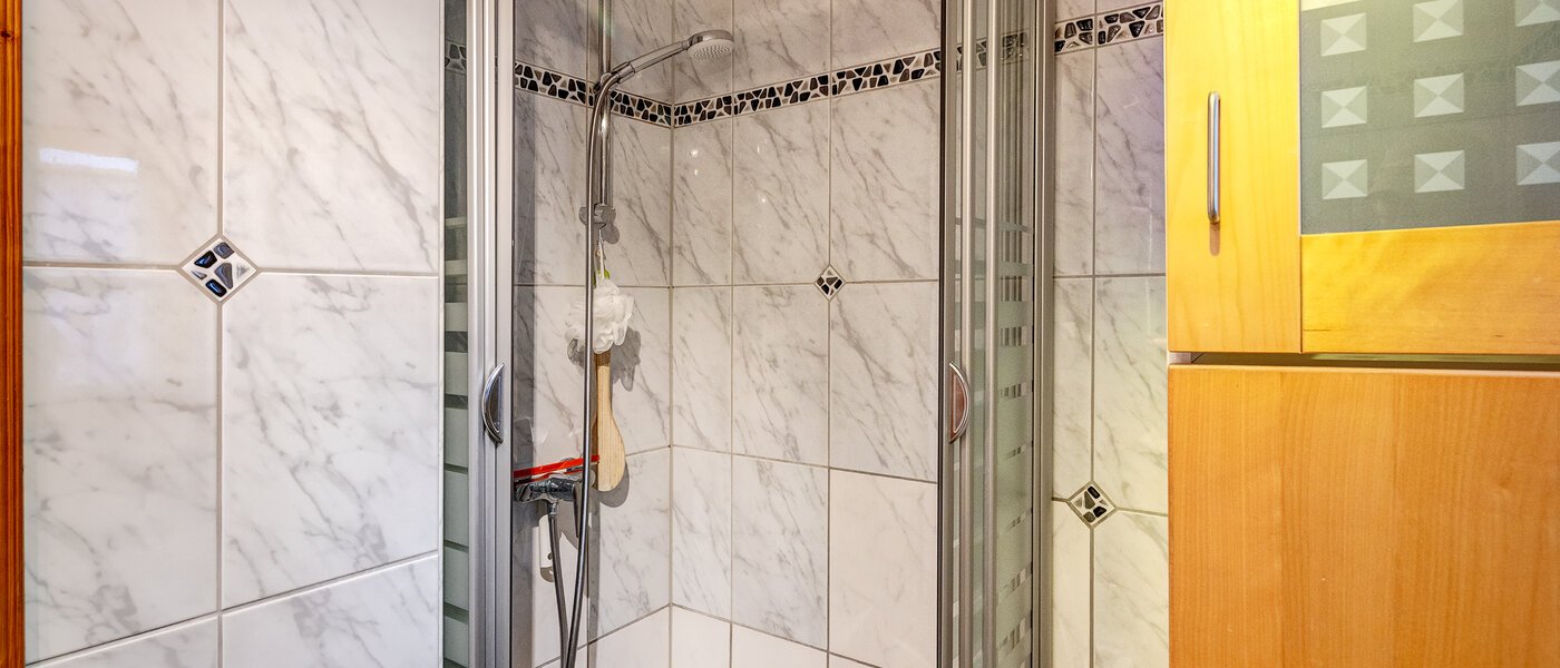 apartment München Moosach 02 bathroom 13319