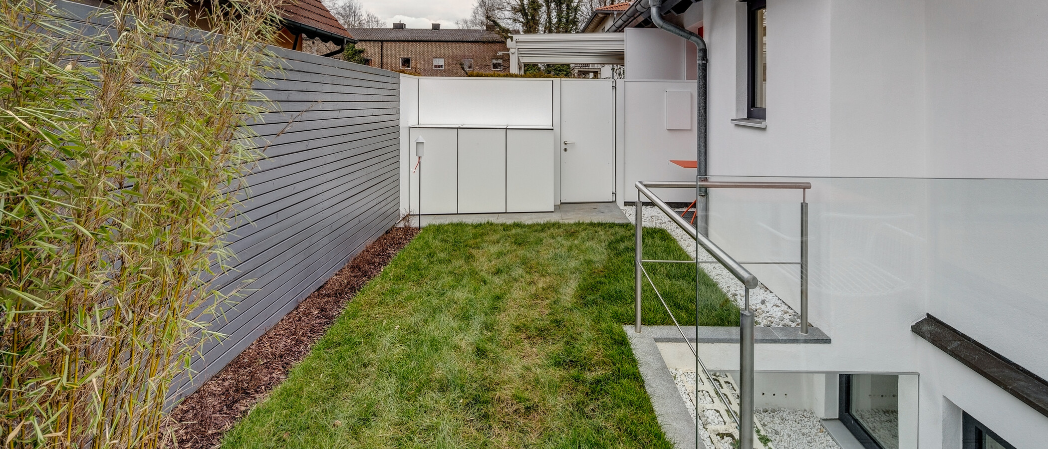 house München Feldmoching 03 garden 13323