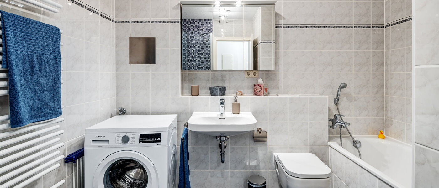 apartment München Parkstadt Schwabing 01 bathroom 13336