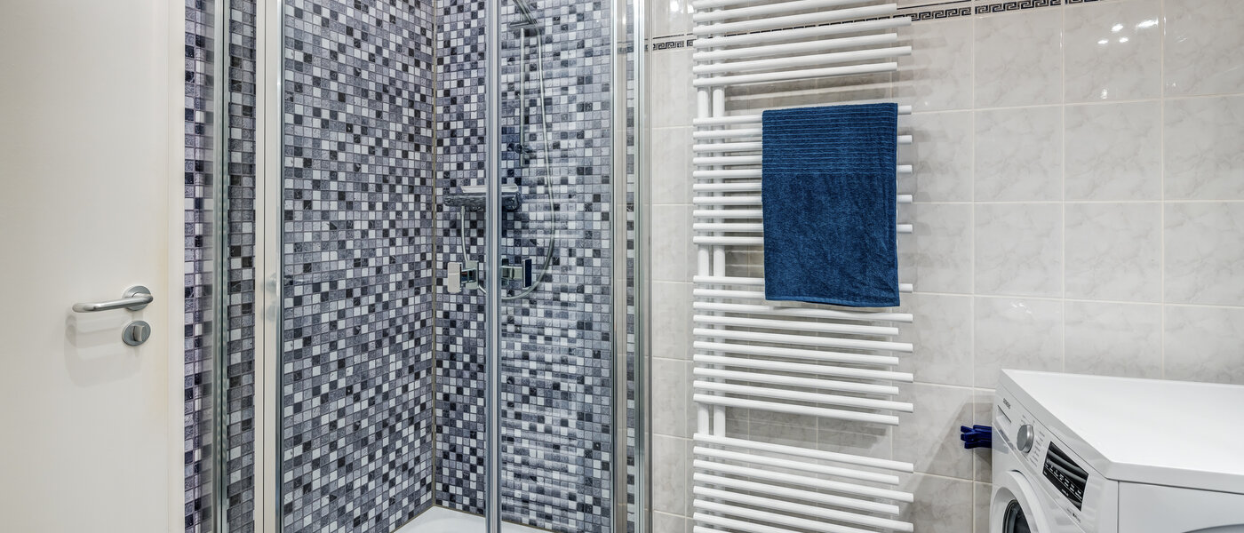 apartment München Parkstadt Schwabing 03 bathroom 13336