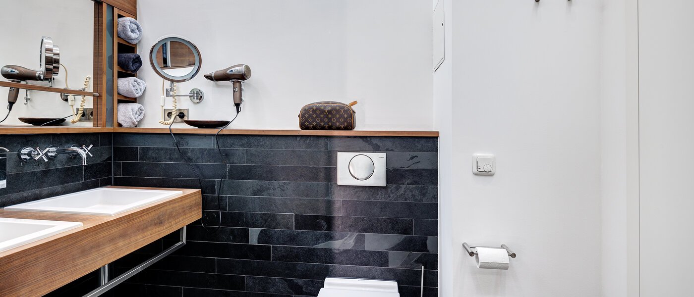 apartment München Lehel 02 bathroom 13341