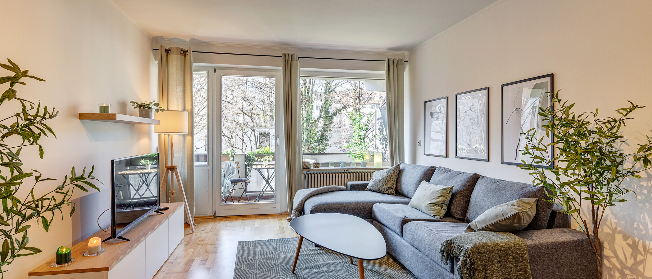 apartment München Neuhausen 01 living area 13344