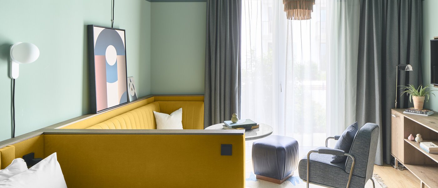 studio München Ludwigsvorstadt 05 living area 13370