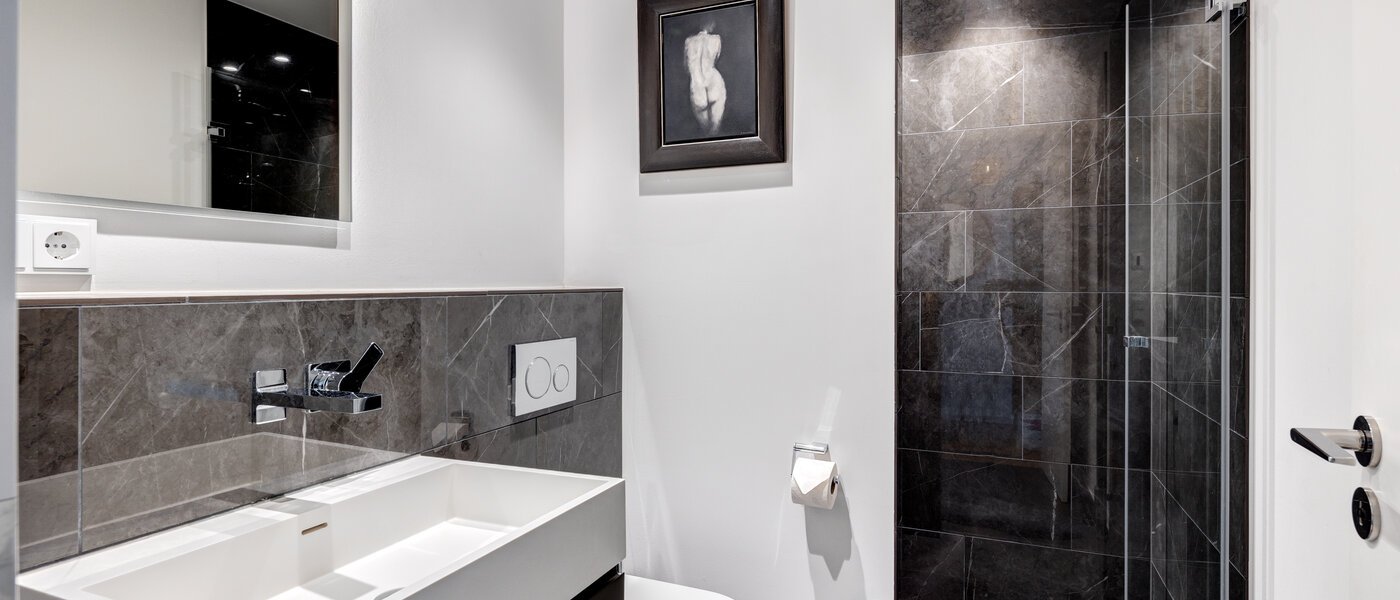 apartment München Au-Haidhausen 01 bathroom 13373