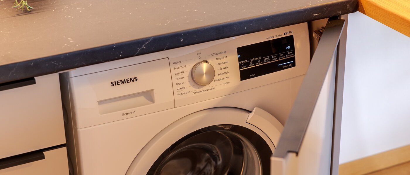 apartment München Olympiadorf 05 kitchen 13379