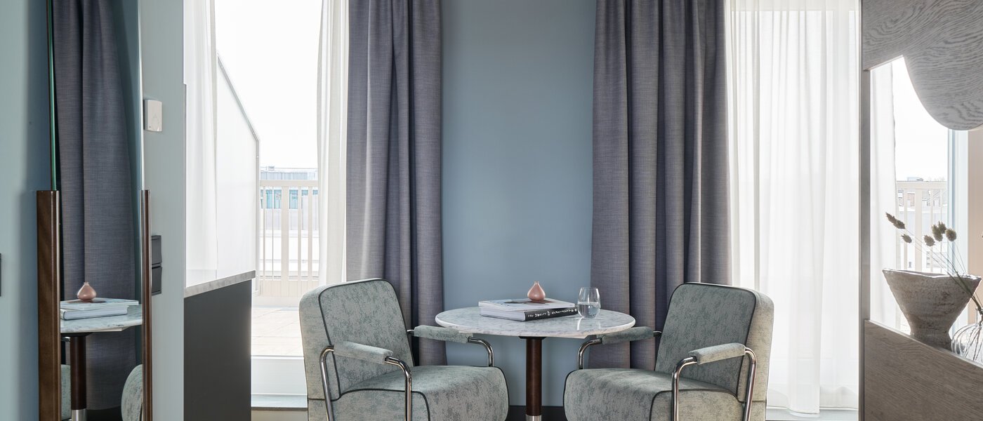 studio München Ludwigsvorstadt 04 living area 13385