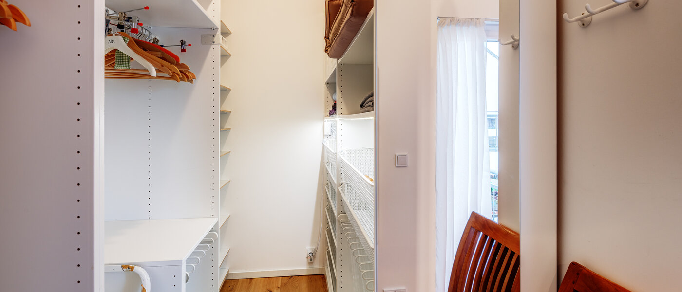maisonette München Trudering 01 Walk-in closet 13407