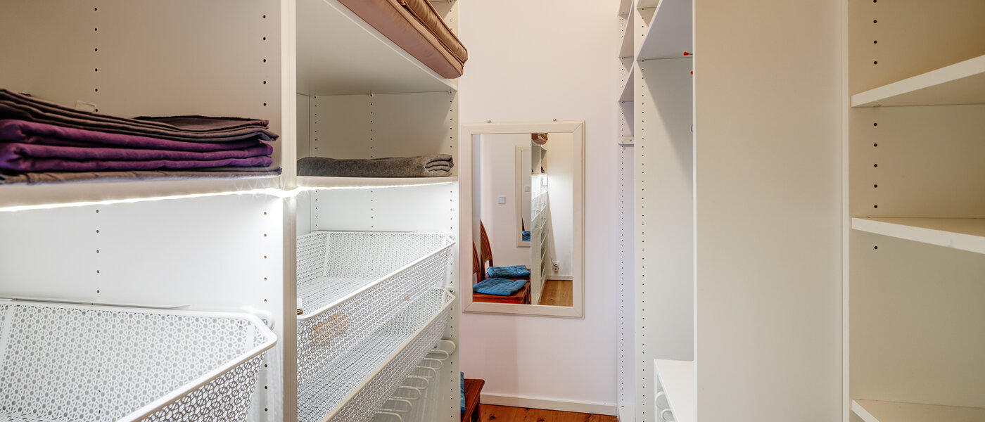 maisonette München Trudering 02 Walk-in closet 13407