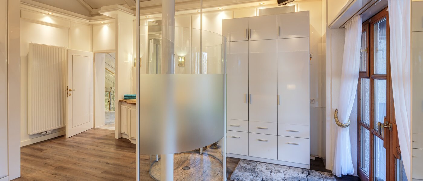 house Vaterstetten Baldham 03 2. bathroom 13408