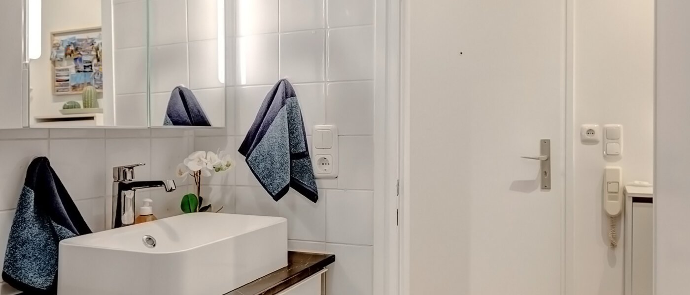 apartment München Lehel 01 bathroom 13416