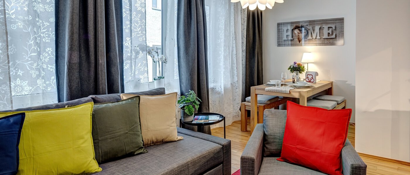 apartment München Lehel 01 living area 13416