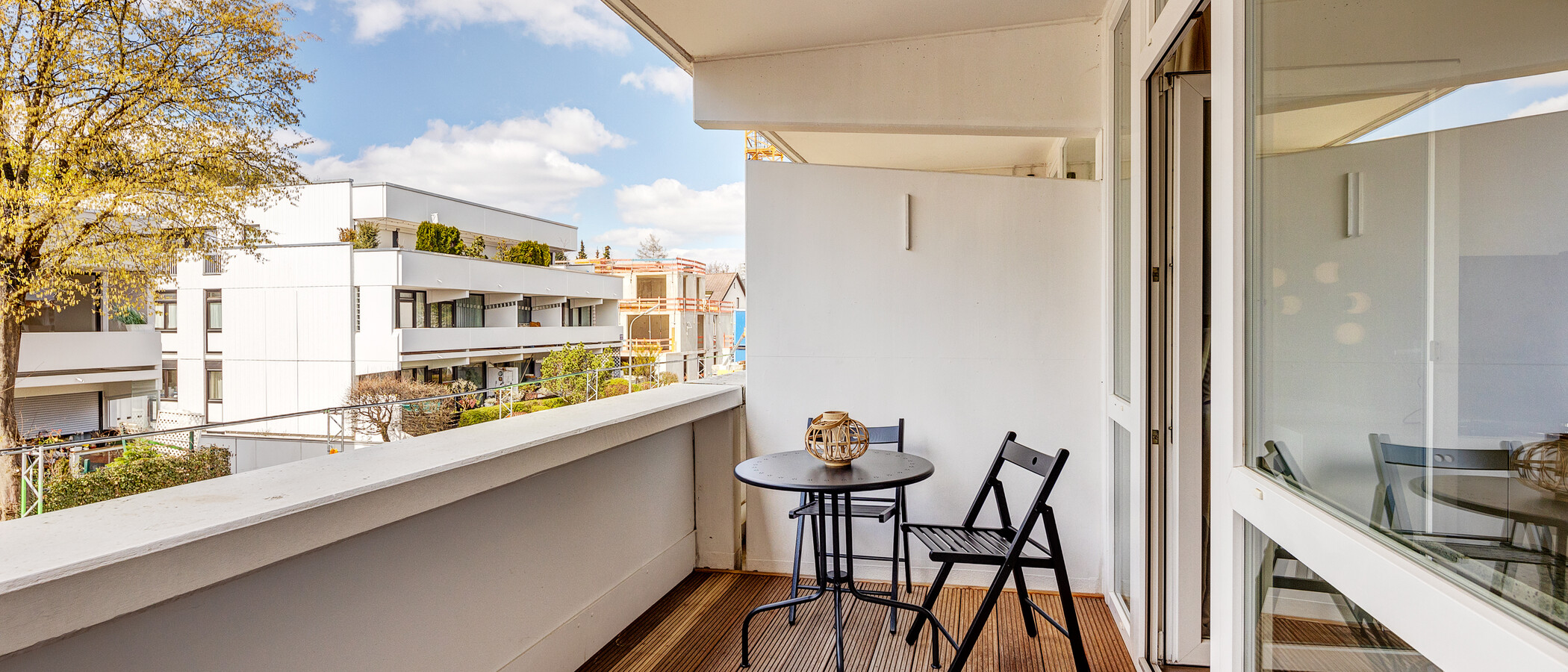 apartment München Bogenhausen 01 balcony 13429