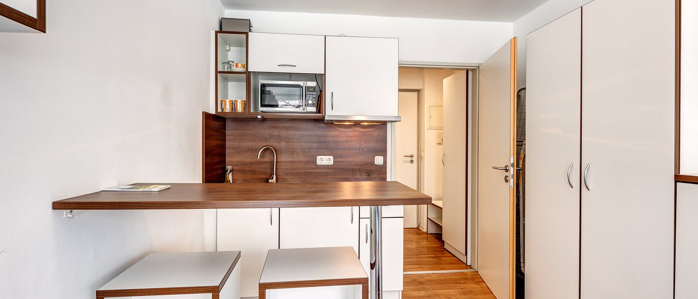apartment München Milbertshofen 02 kitchen 13431