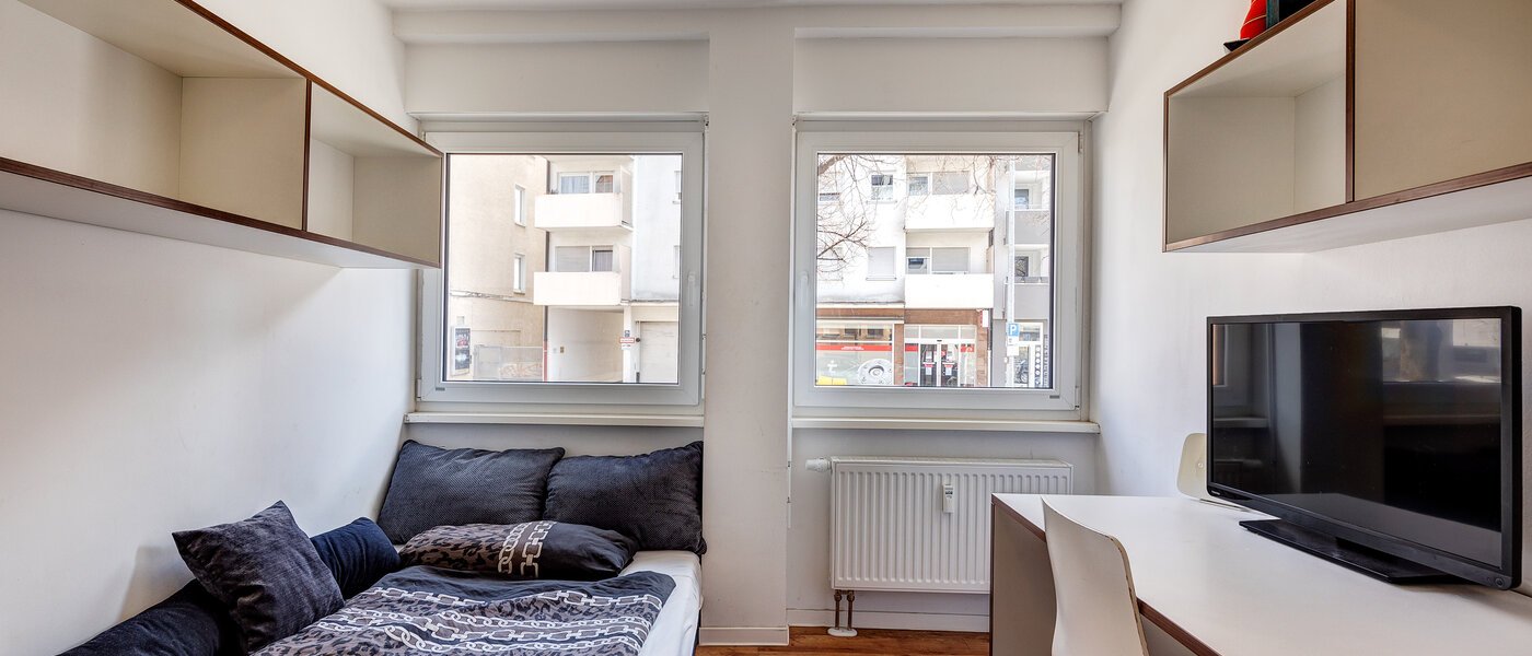 apartment München Milbertshofen 02 living area 13431