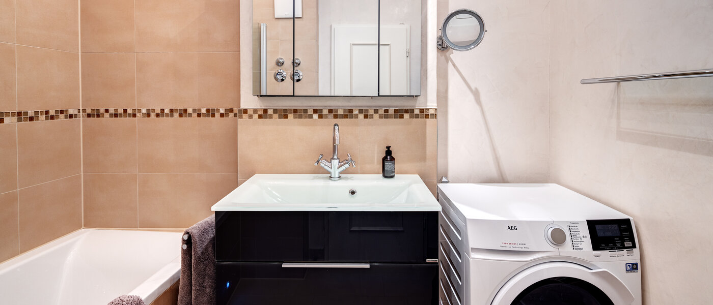 apartment München Altstadt 02 bathroom 13437