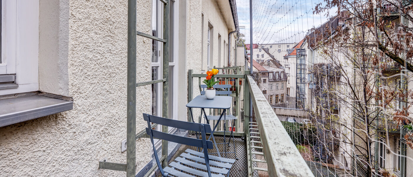 apartment München Altstadt 01 balcony 13437