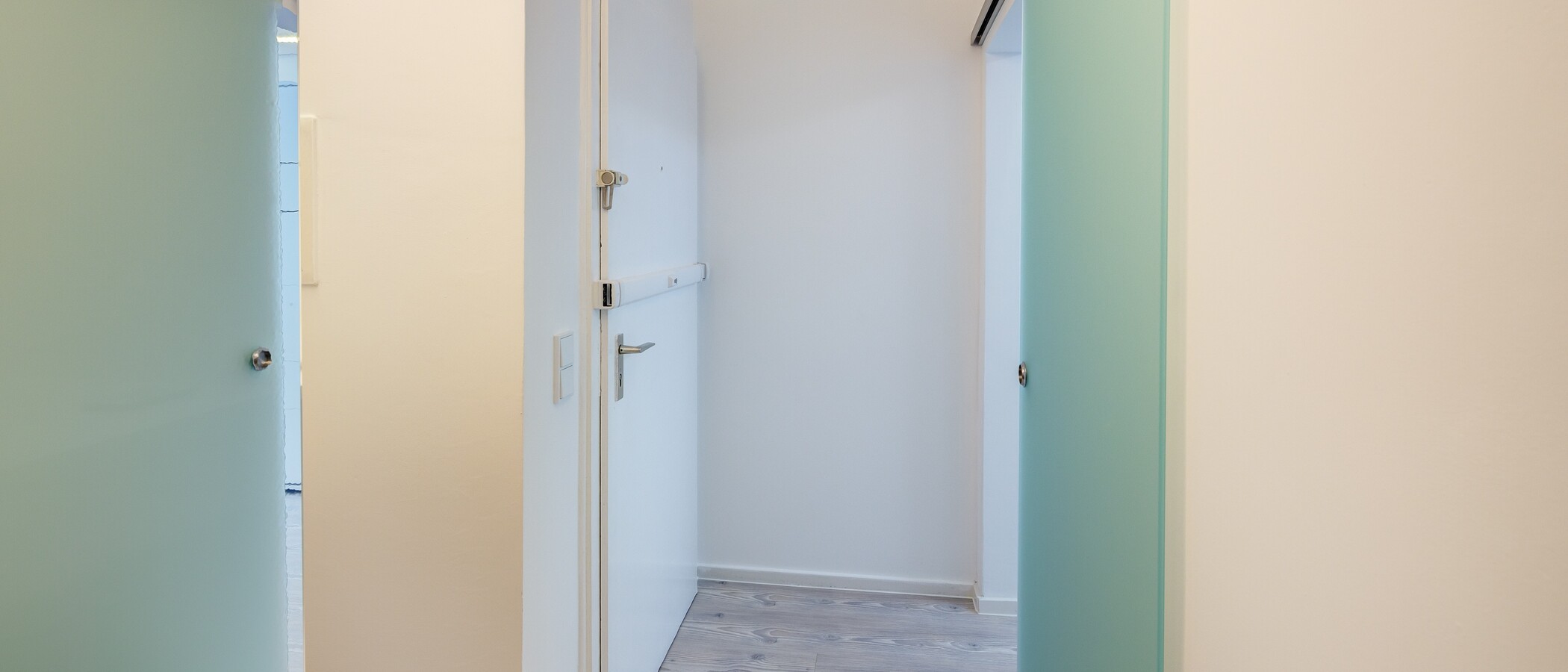 apartment München Sendling-Westpark 01 hall 13445