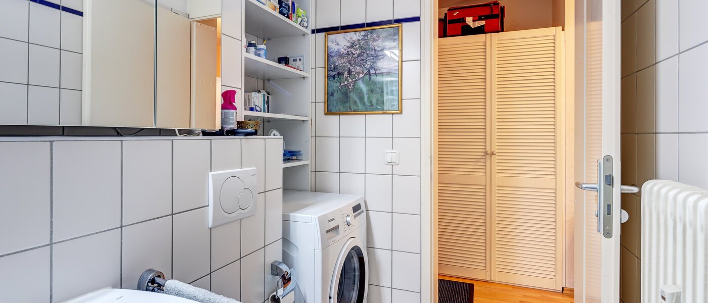 apartment Ottobrunn 02 bathroom 13449