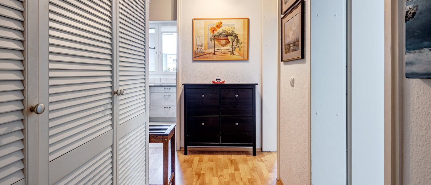apartment Ottobrunn 02 hall 13449