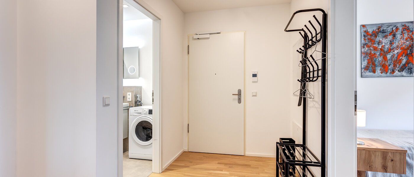 apartment München Moosach 03 hall 13450