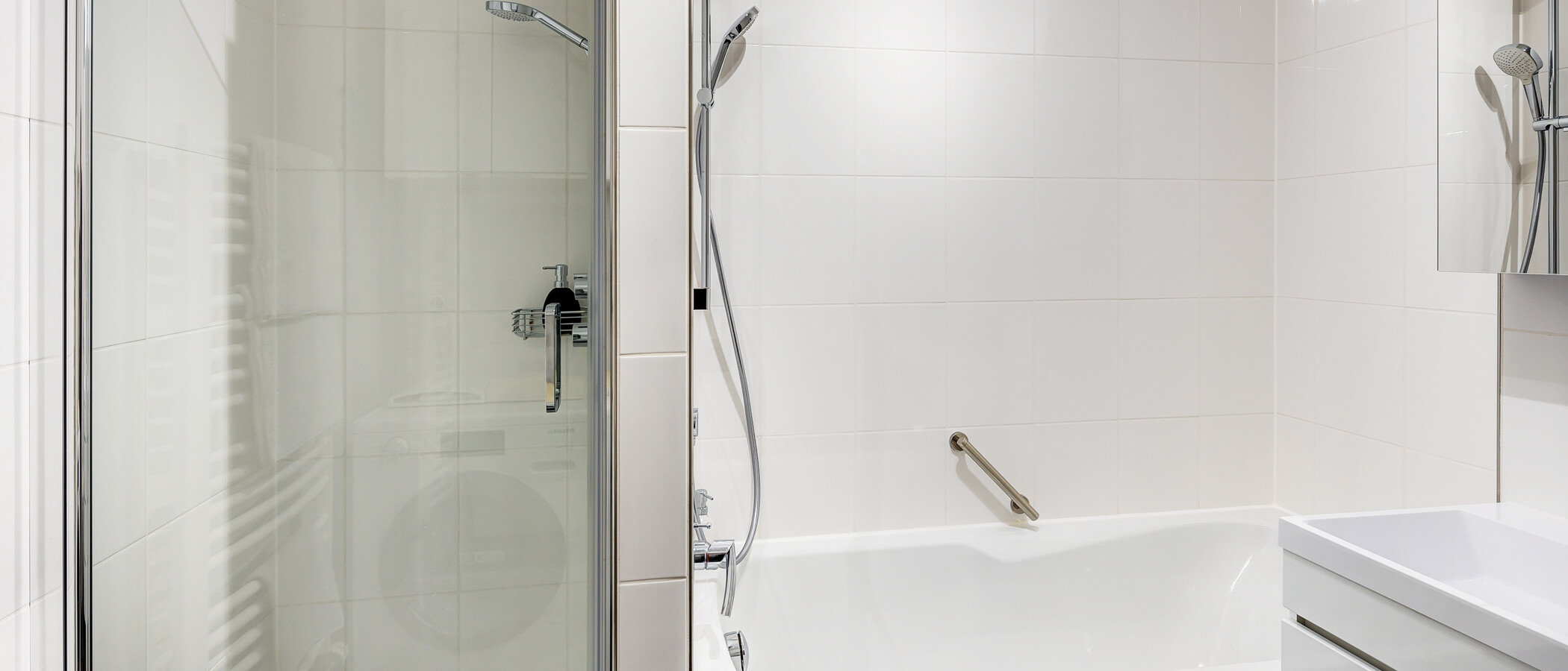 apartment München Schwanthalerhöhe 02 bathroom 13468