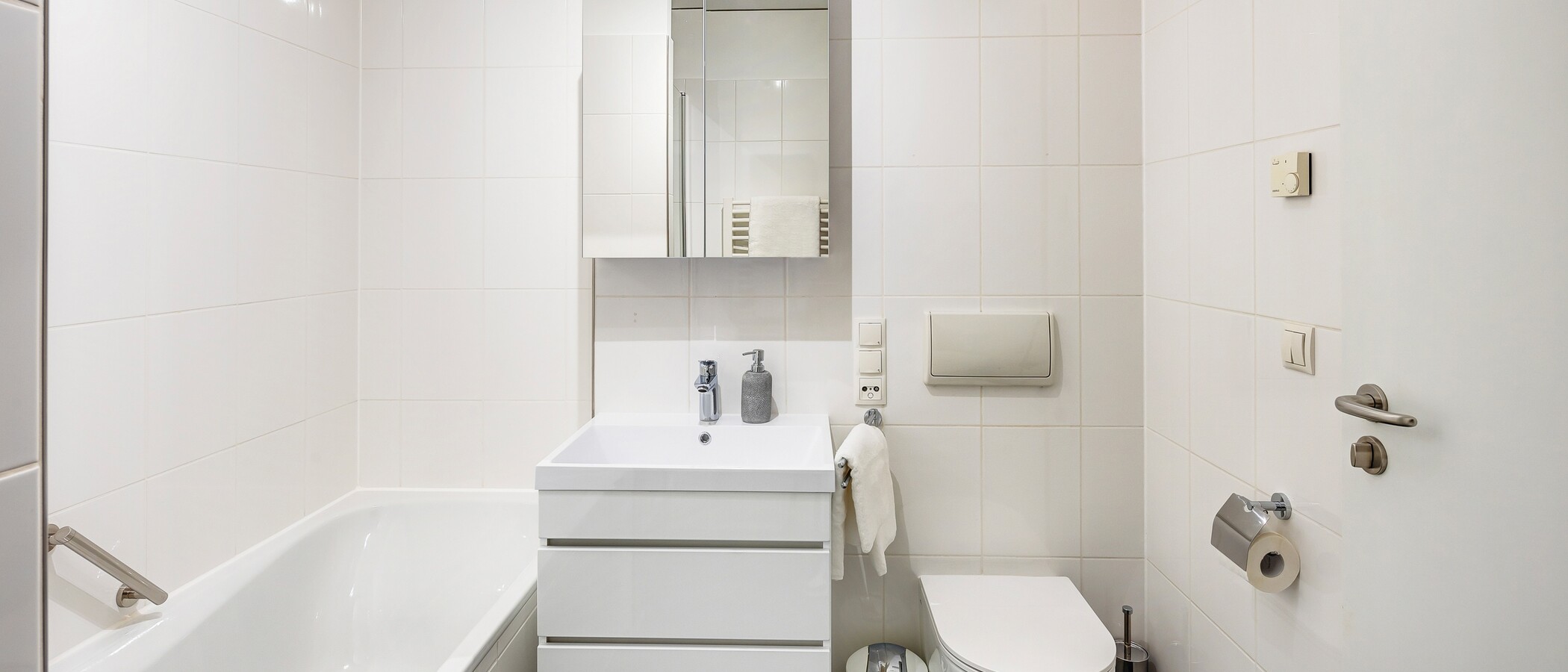 apartment München Schwanthalerhöhe 04 bathroom 13468