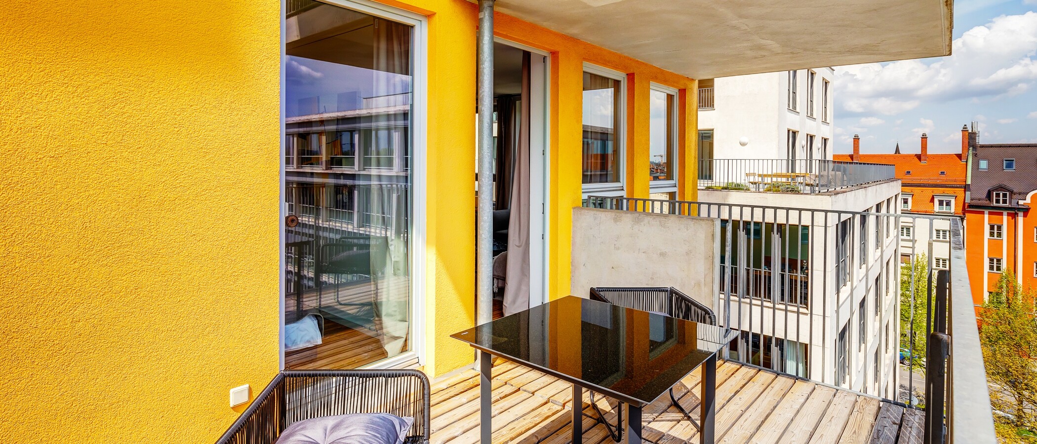 apartment München Schwanthalerhöhe 01 balcony 13468