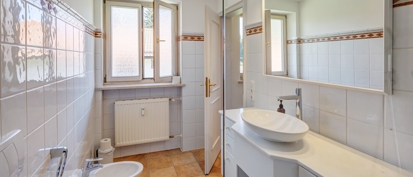 apartment Schliersee 01 1. bathroom 13469