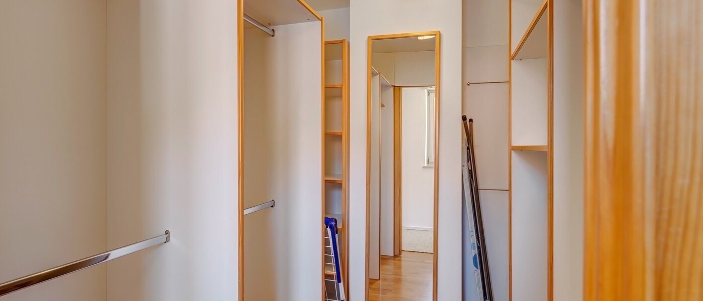 apartment Schliersee 01 Walk-in closet 13469