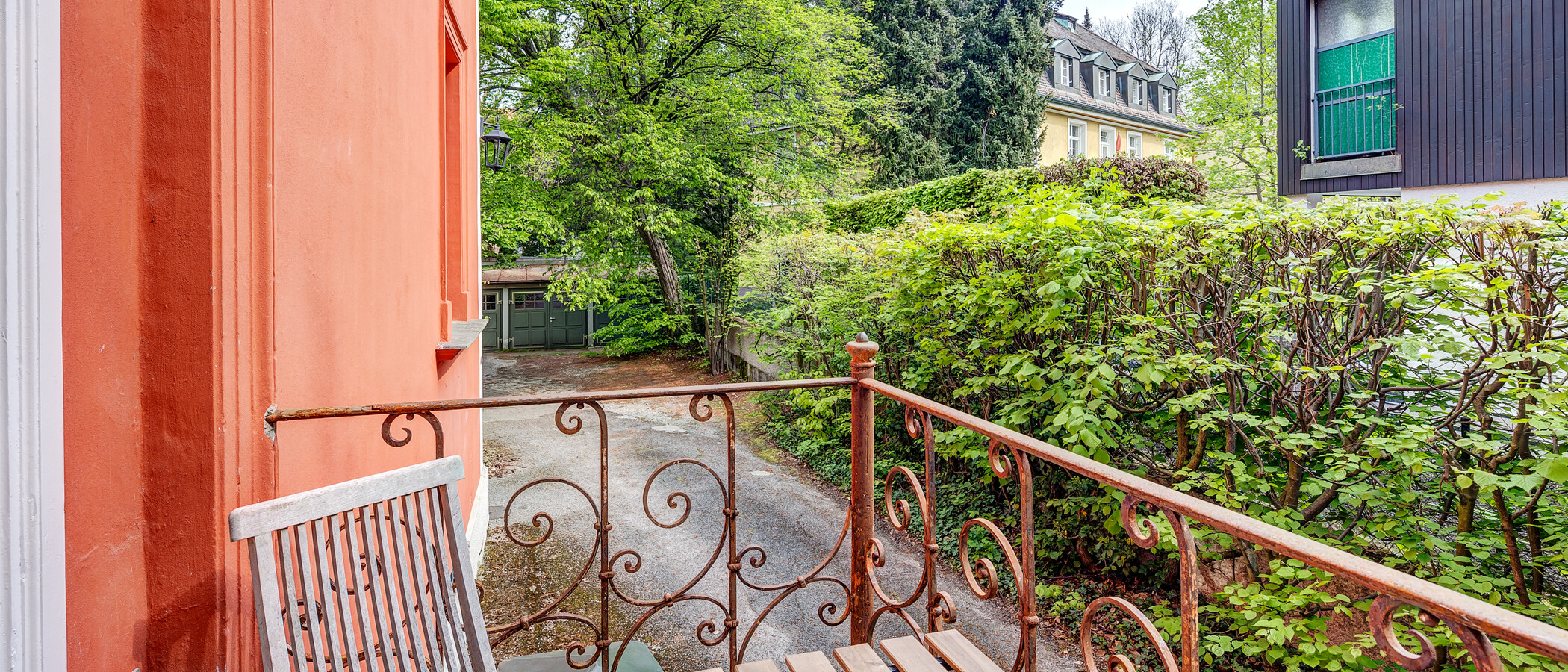 apartment München Nymphenburg 04 balcony 13470