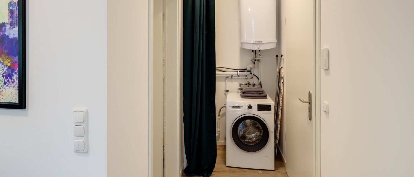 apartment Grasbrunn 01 hall 13488