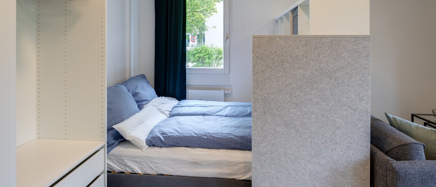 apartment Grasbrunn 01 sleeping area 13488