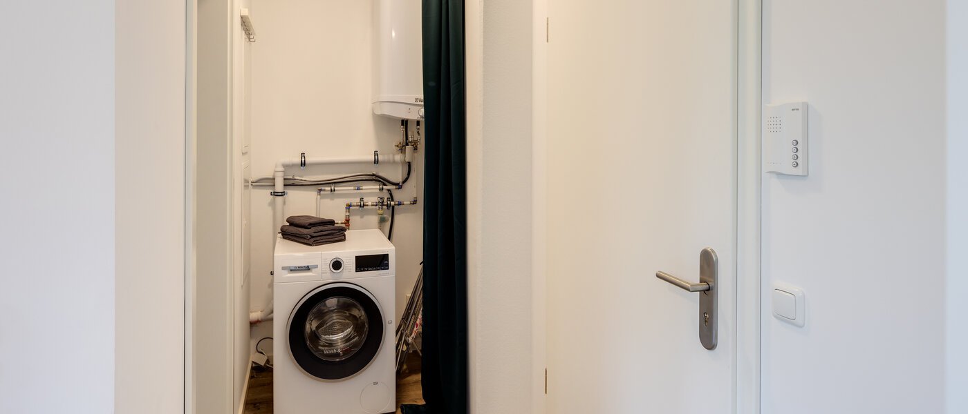 apartment Grasbrunn 01 hall 13492