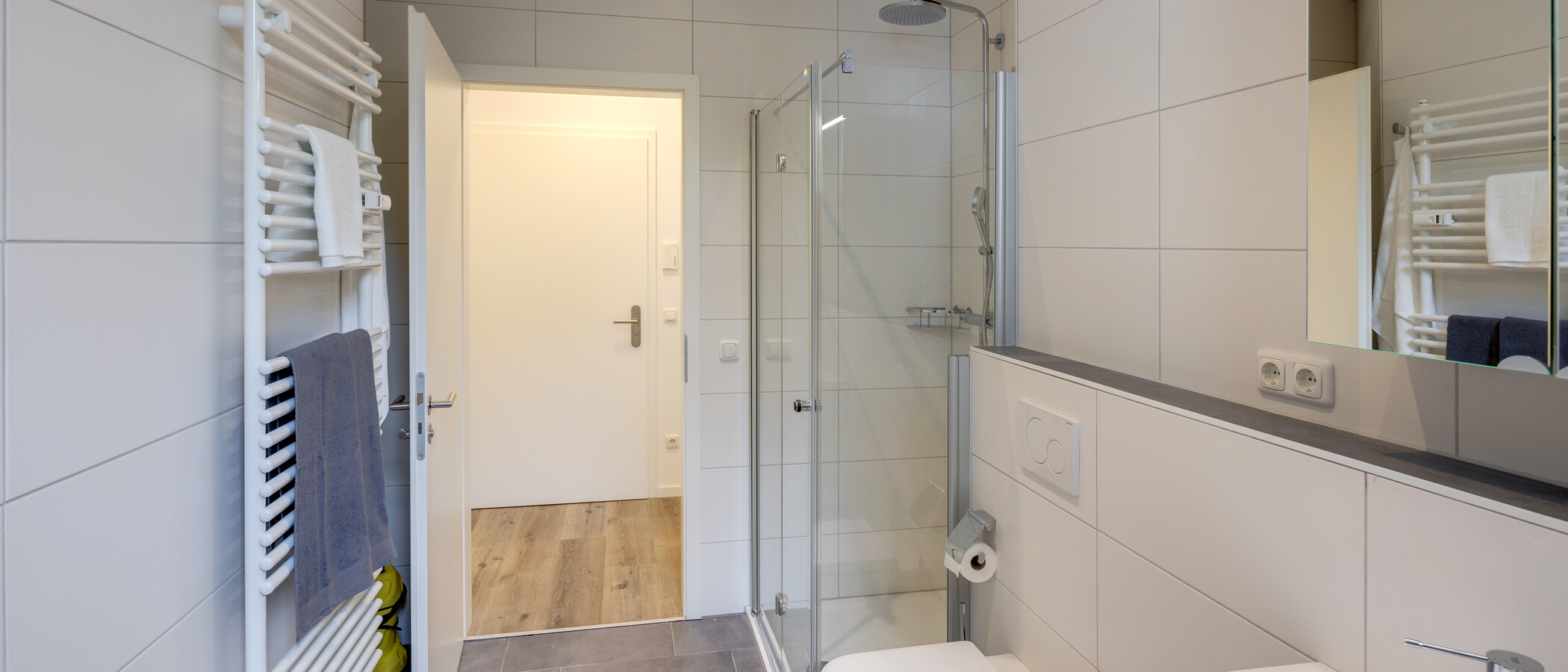 apartment Grasbrunn 02 bathroom 13493