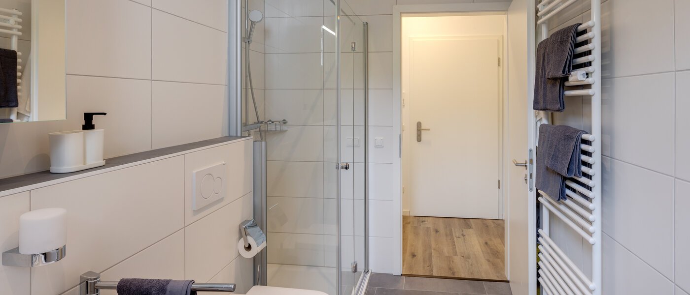 apartment Grasbrunn 02 bathroom 13494