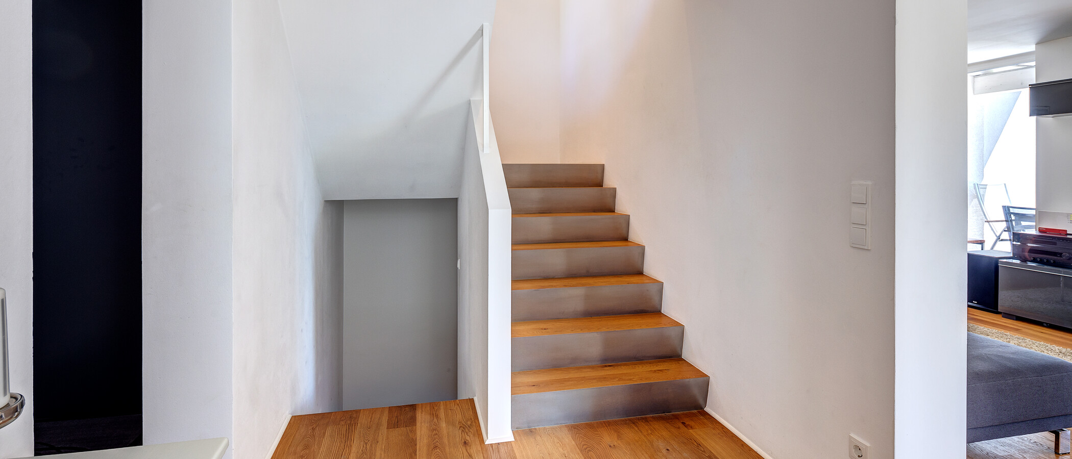 semi-detached house Gauting 04 hall 13500