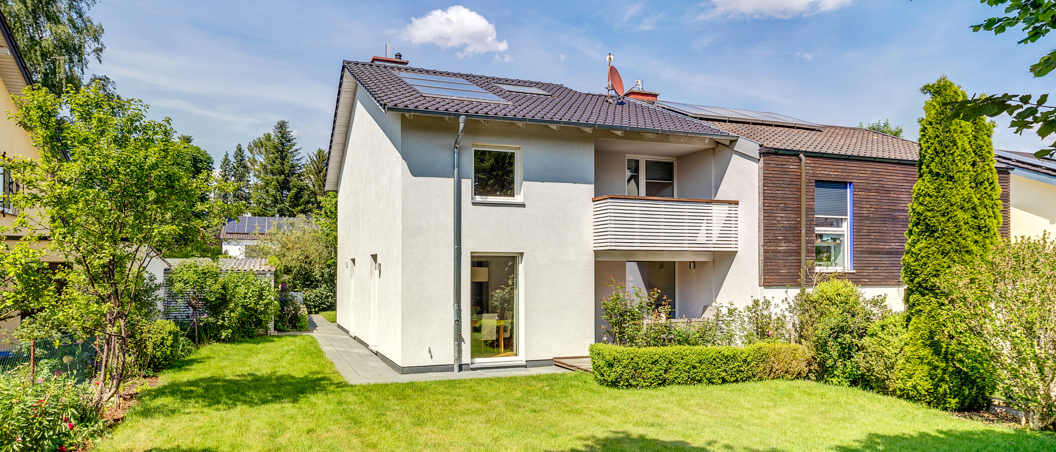 semi-detached house Gauting 01 garden 13500