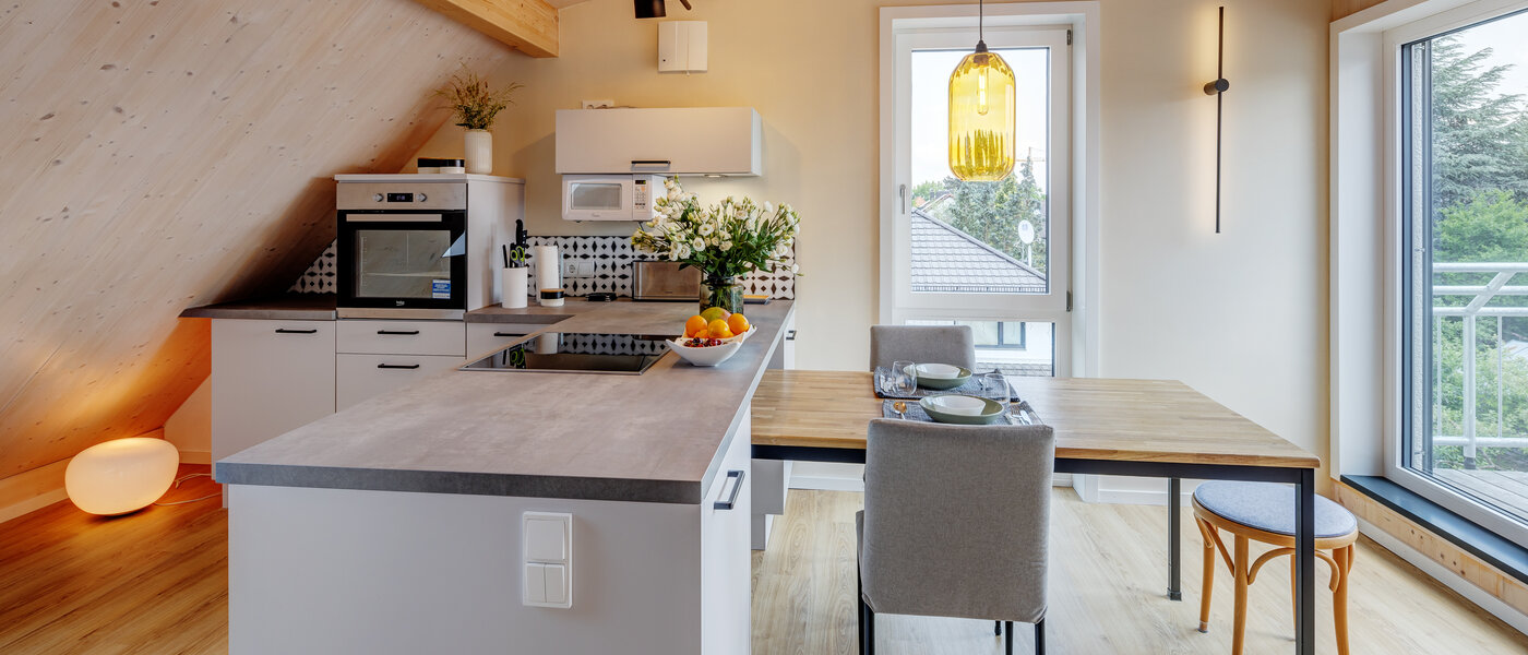 attic apartment München Berg am Laim 01 kitchen 13504