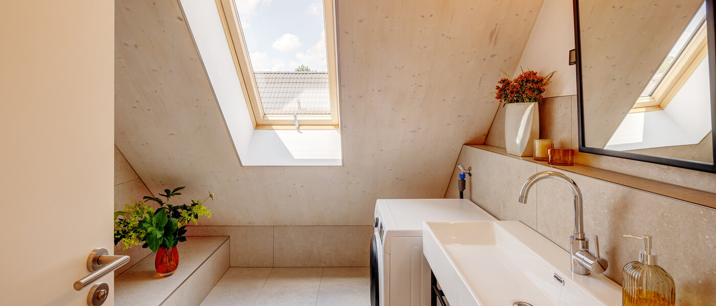 attic apartment München Berg am Laim 02 bathroom 13504