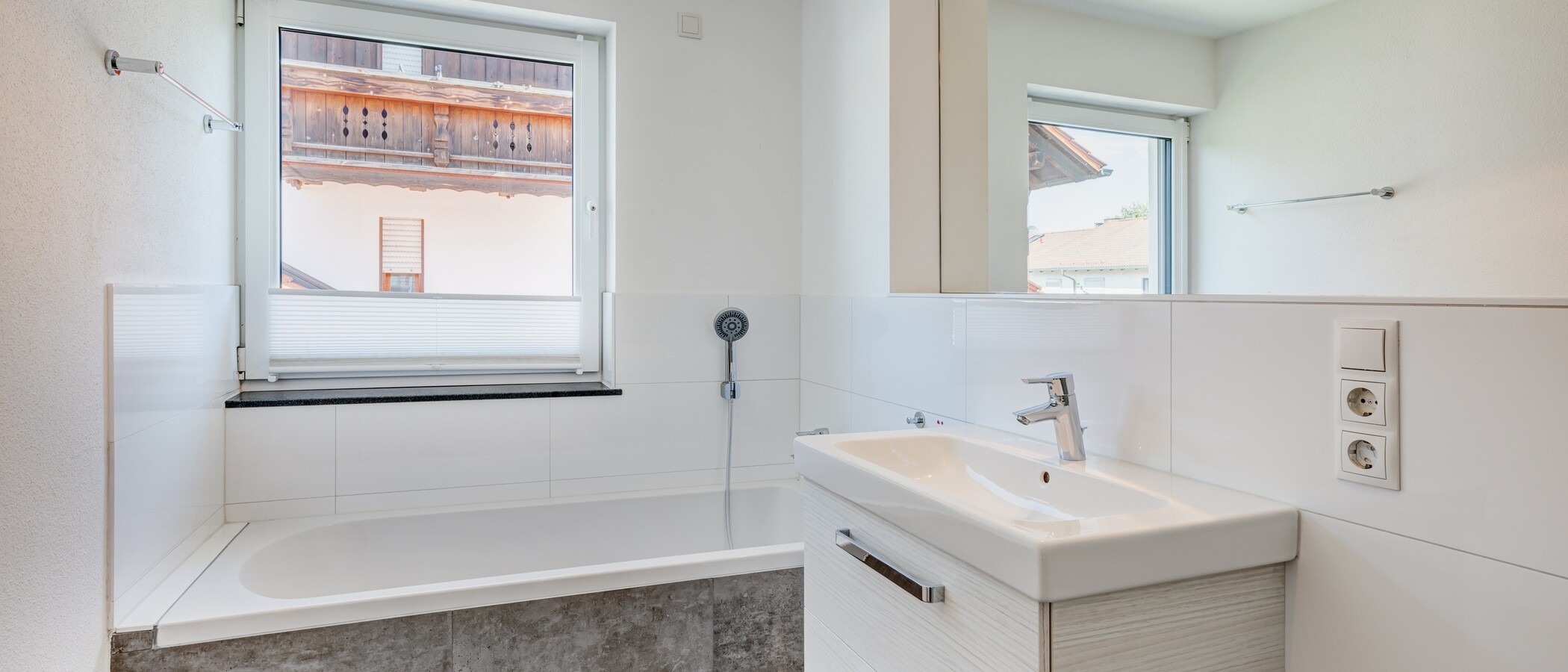 semi-detached house München Kirchtrudering 02 1. bathroom 13512